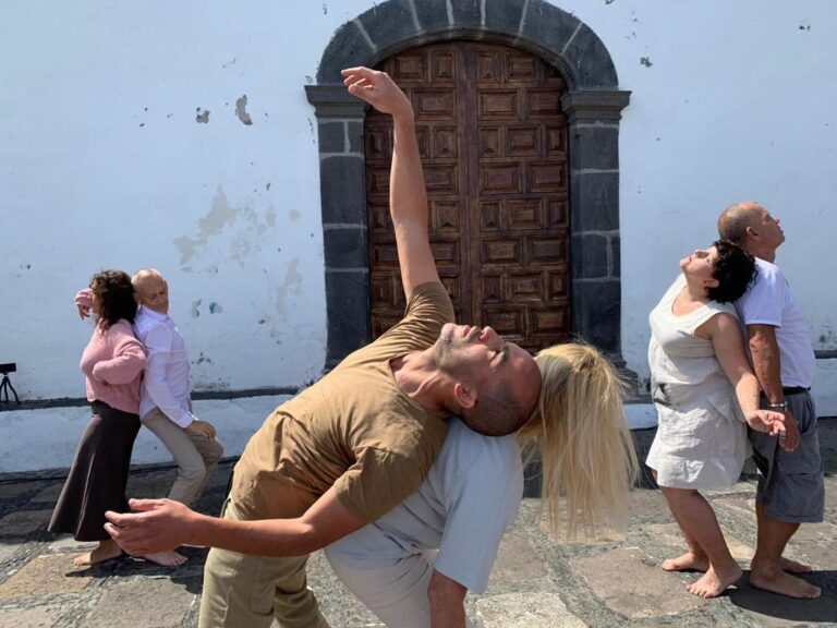 Piedras, Adosados y Viento