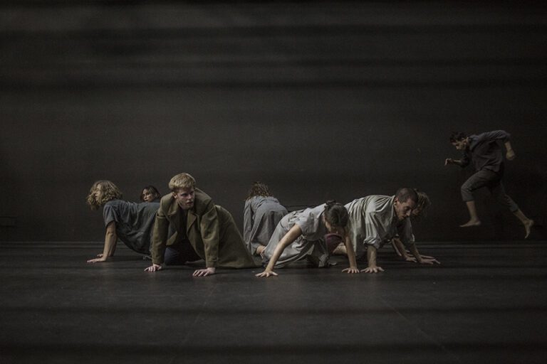 Una gran emoción política