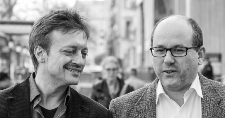 Elegancia, política, denuncia y epitalamio