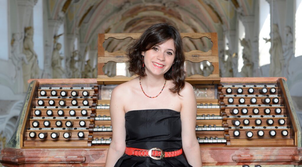 BETWEEN GERMANY AND FRANCE, TOCCATA AND DANCE!