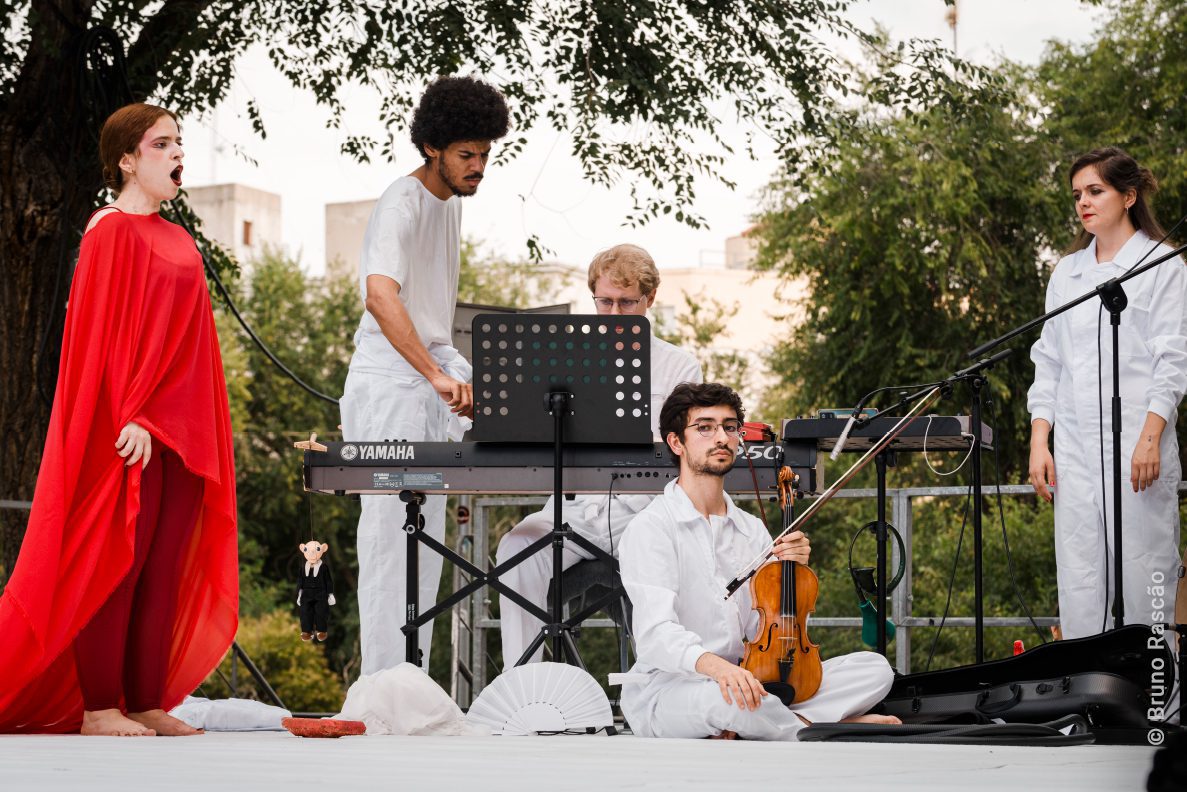 Cartel del evento «La Plaza»